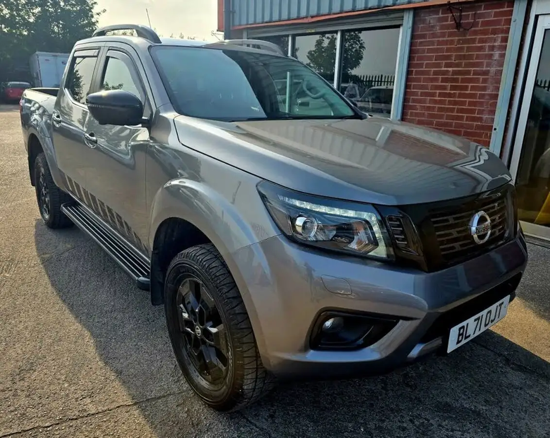 2021-nissan-navara-23dci-tt-n-guard-8-navileathersunroof-auto-big-7