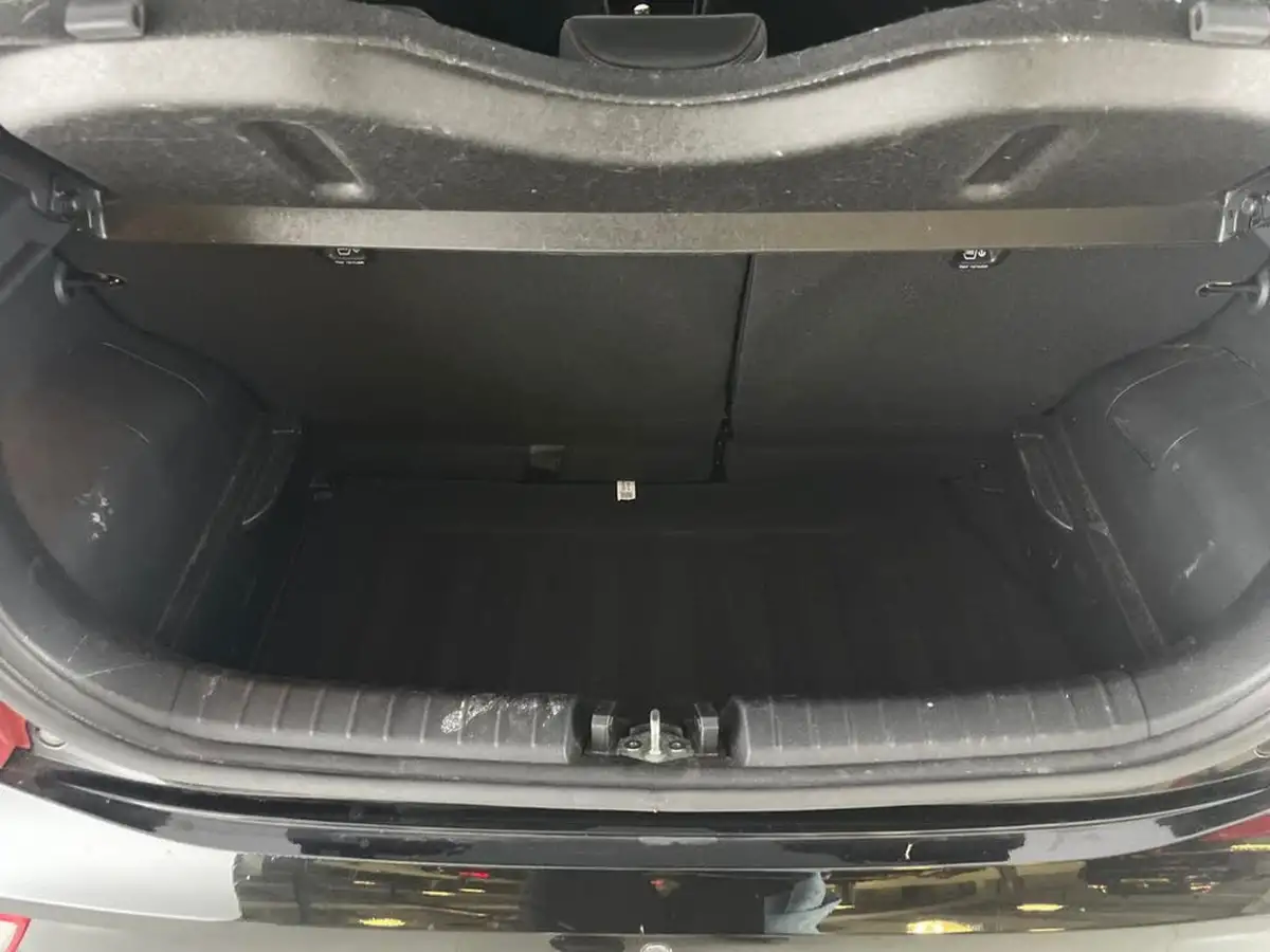 2020-kia-picanto-125-gt-line-s-big-38