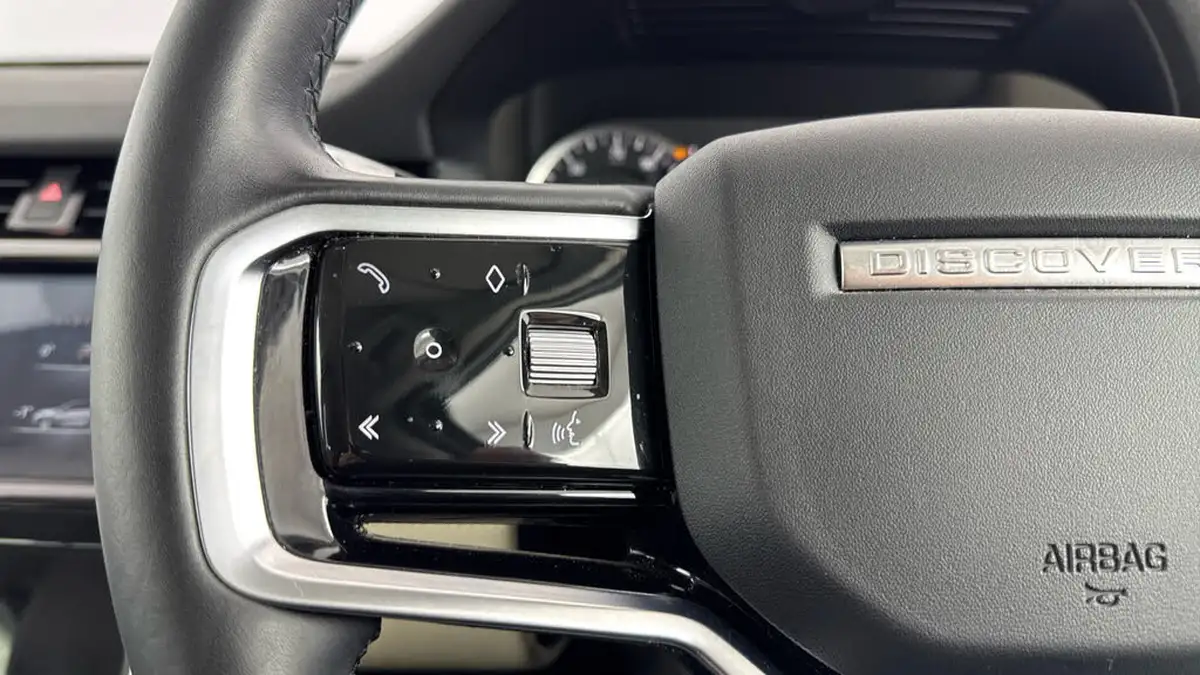 2021-land-rover-discovery-sport-20-p200-s-big-20