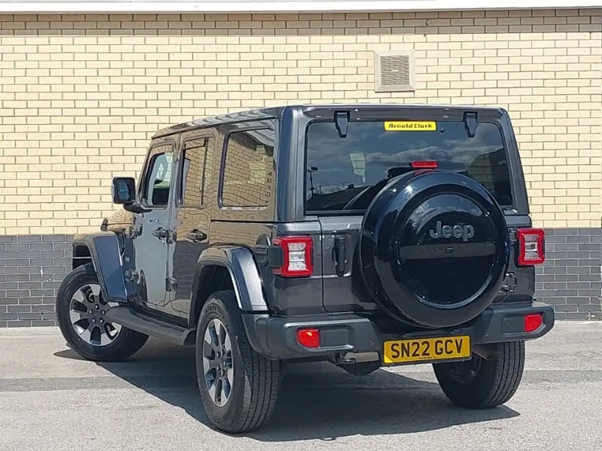 2022-jeep-wrangler-20-gme-overland-5d-big-1