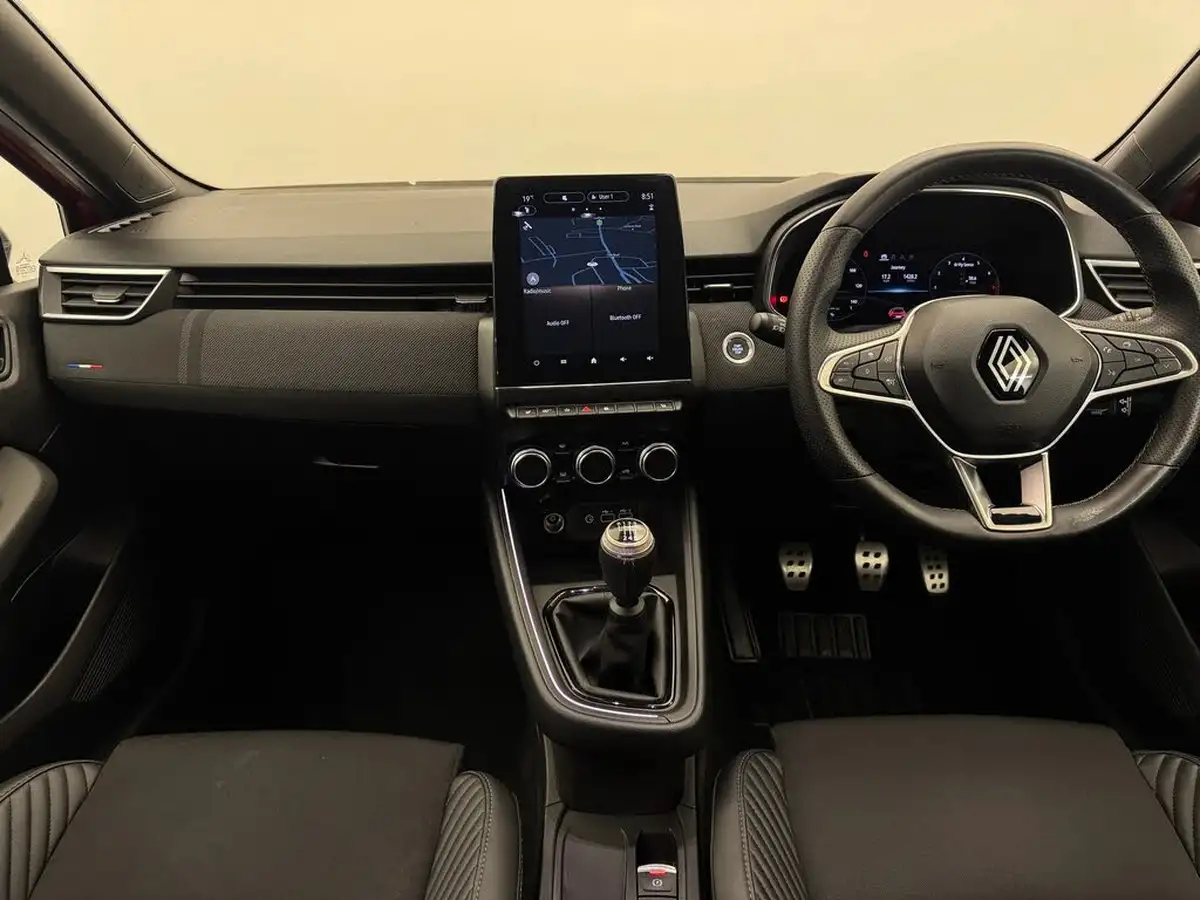 2024-renault-clio-10-tce-esprit-alpine-big-10