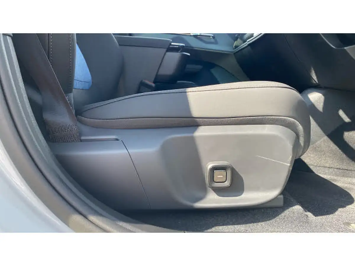 2025-volvo-ex30-e-twin-ultra-big-26
