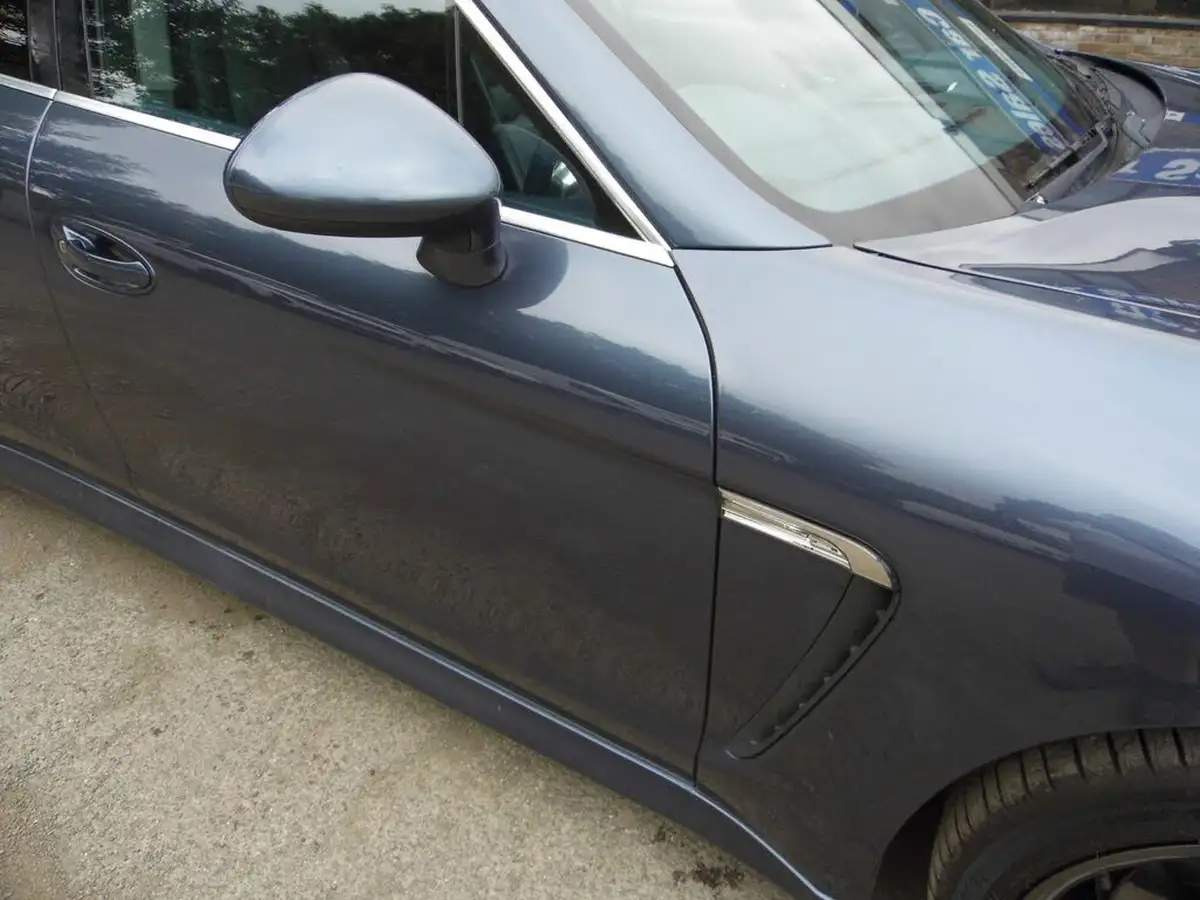 2011-porsche-panamera-48-4s-pdk-big-19