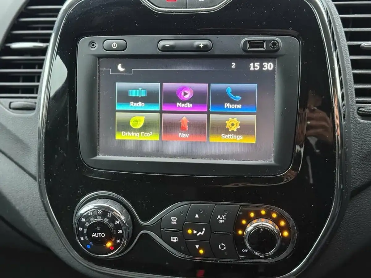 2016-renault-captur-15dci-dynamique-s-nav-90bhp-edc-auto-big-16