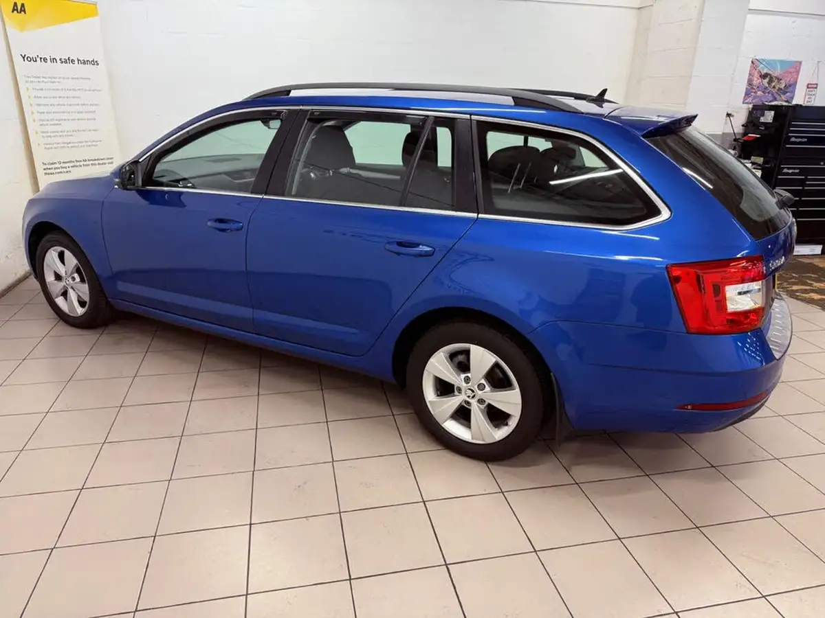 2018-skoda-octavia-10-tsi-se-technology-estate-dsg-big-4