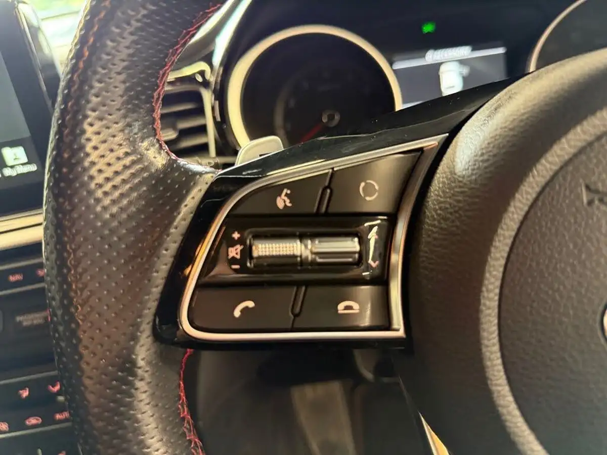 2019-kia-pro-ceed-16-t-gdi-gt-isg-station-wagon-5d-dct-big-36