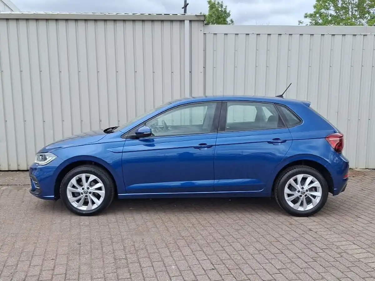 2022-volkswagen-polo-10-tsi-style-big-3