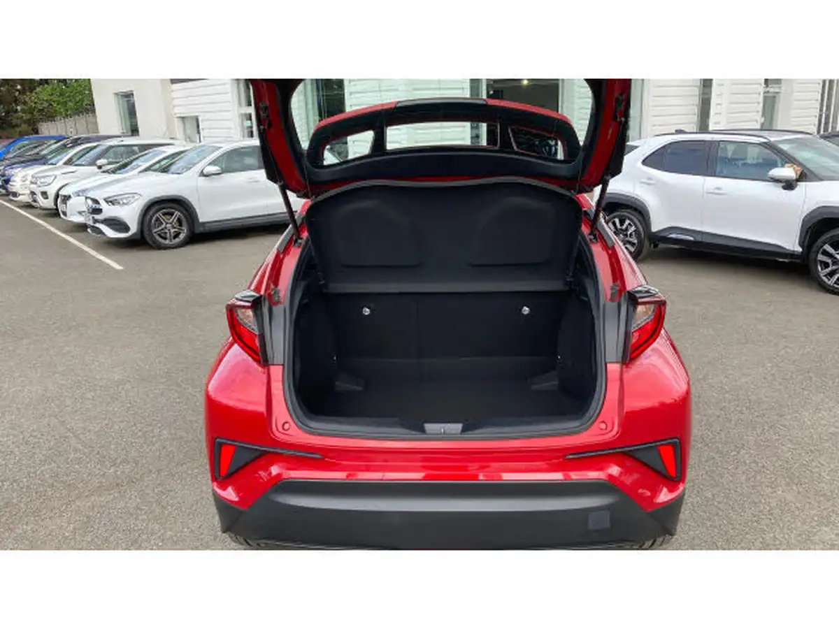 2023-toyota-c-hr-18-vvt-i-icon-120bhp-big-13