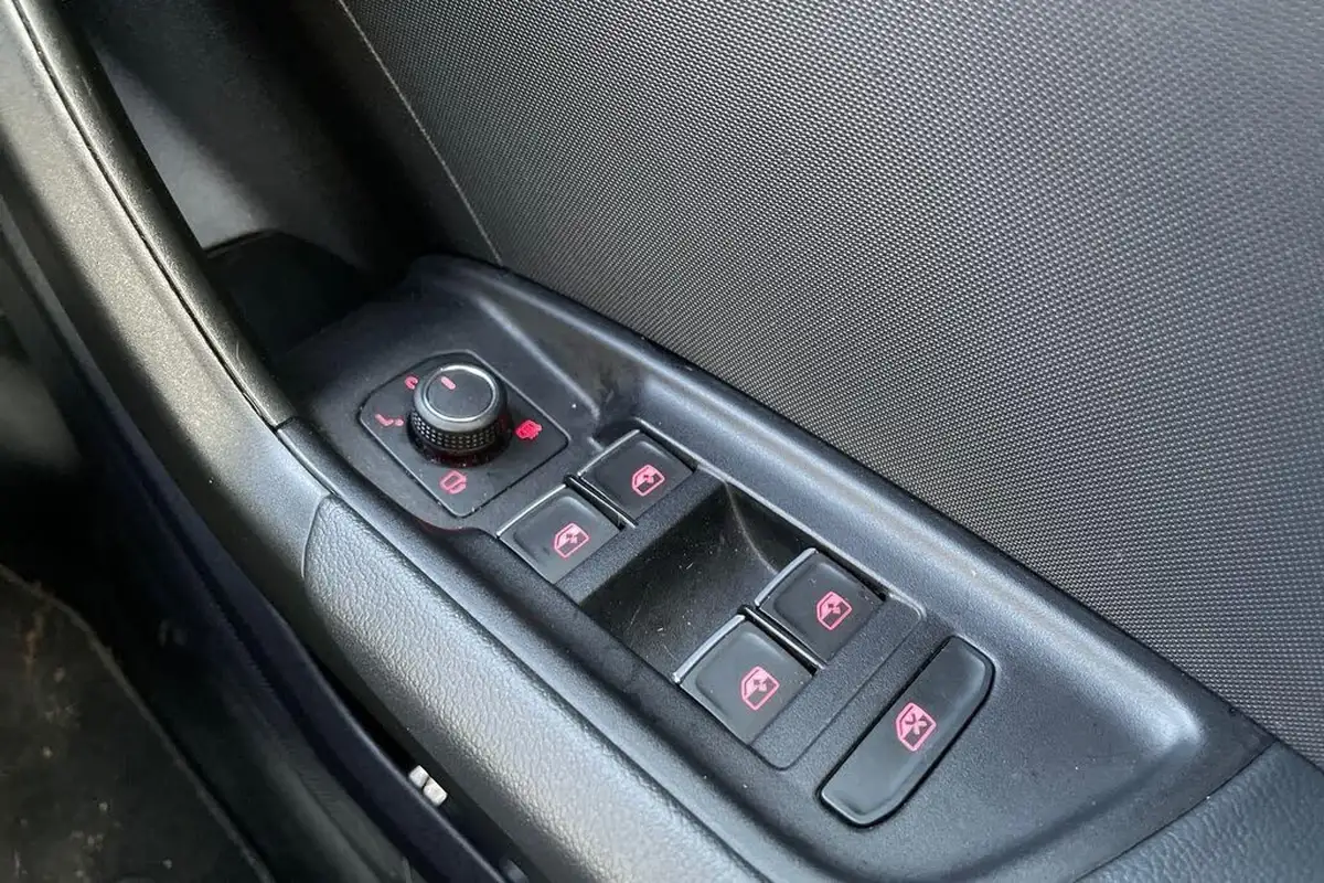 2023-audi-a1-10-30-tfsi-s-line-big-40