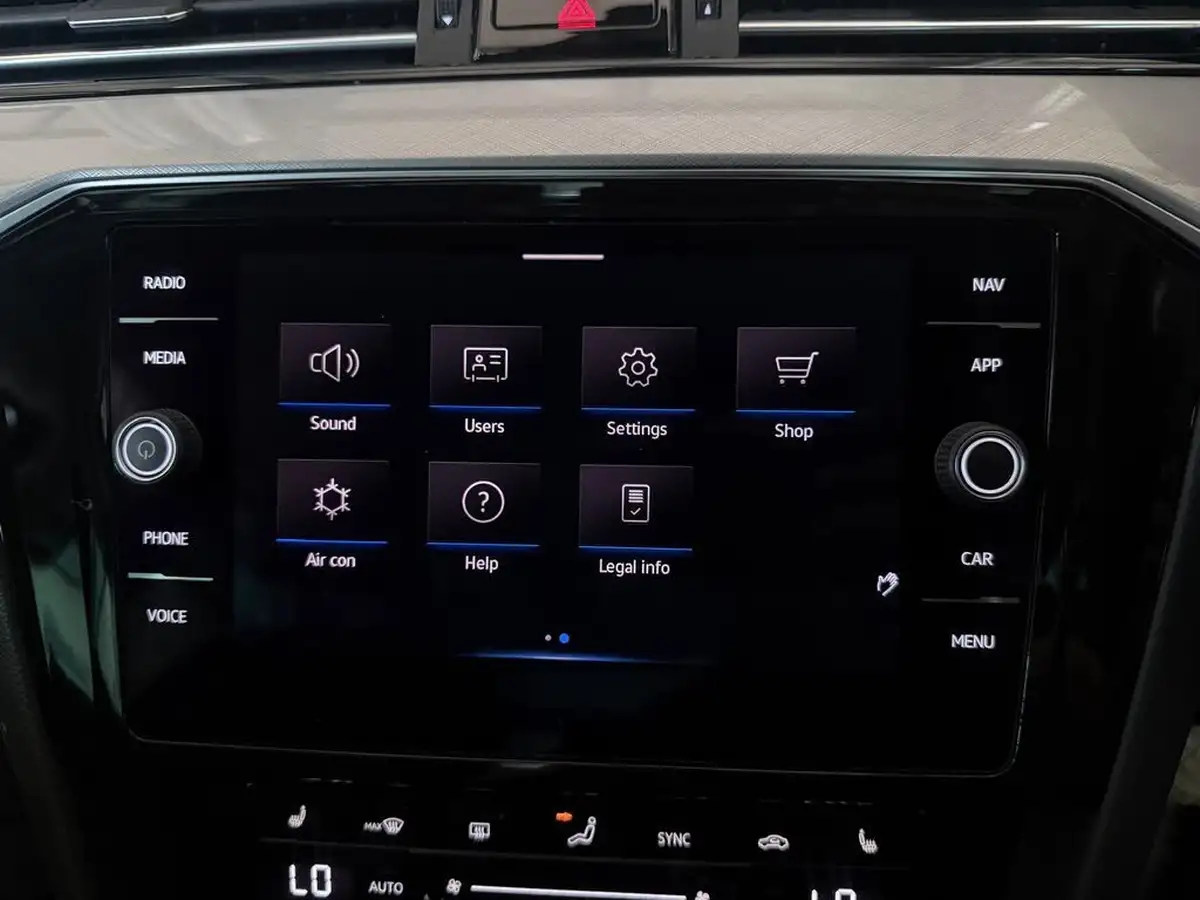 2021-volkswagen-passat-14-tsi-gte-saloon-4d-big-55