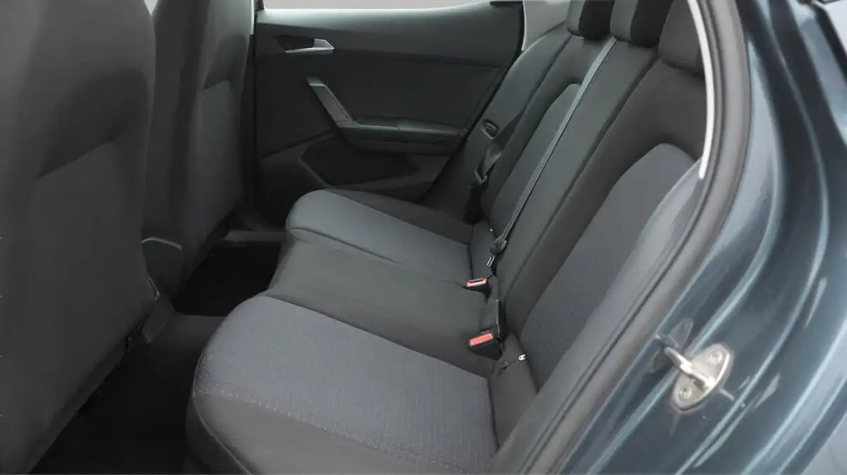 2022-seat-arona-10-tsi-evo-se-technology-big-16