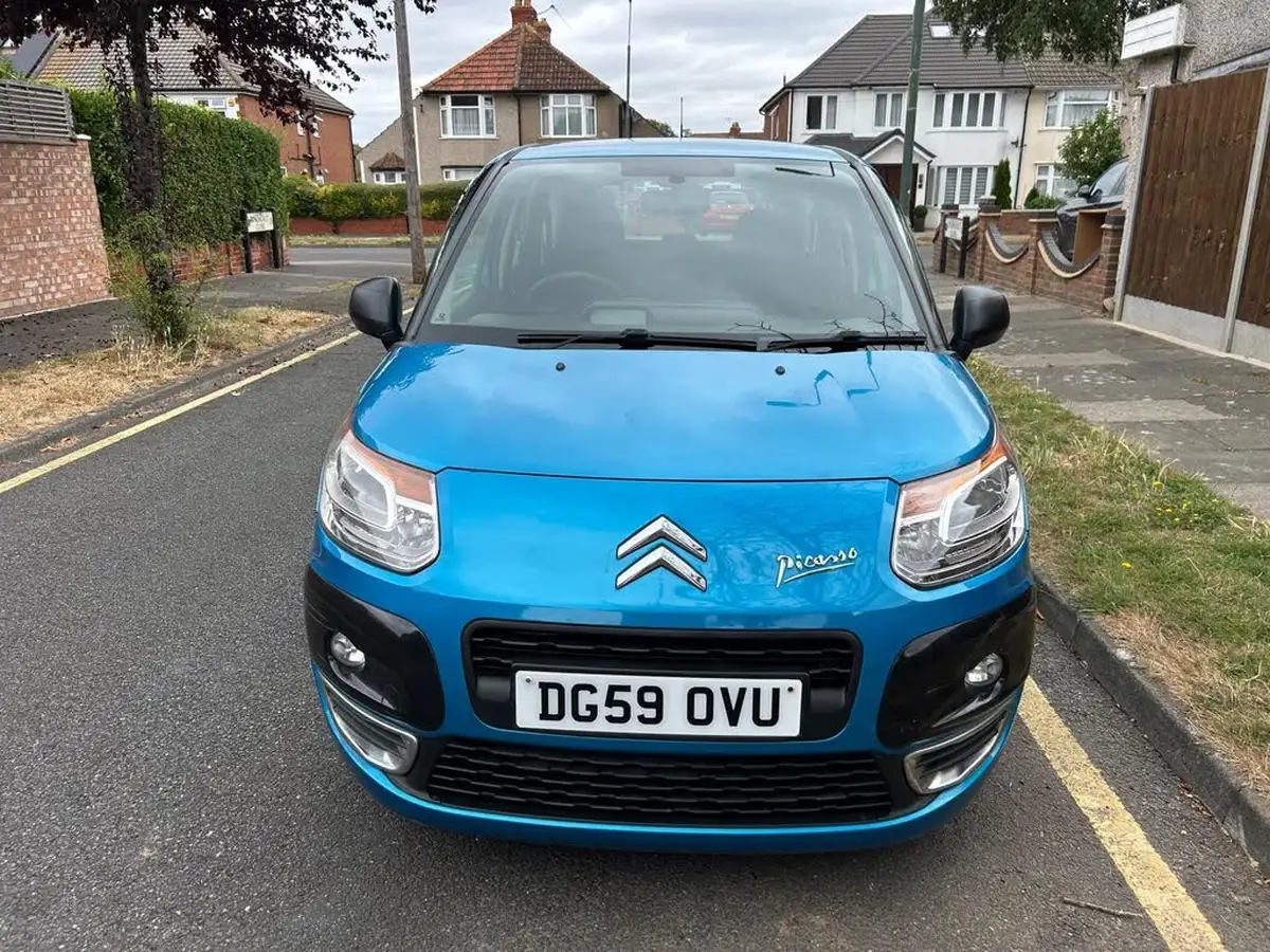 2009-citroen-c3-picasso-16hdi-vtr-big-2