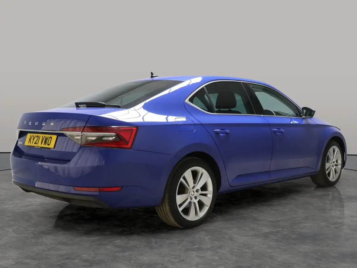 2021-skoda-superb-15-tsi-se-l-hatchback-big-11