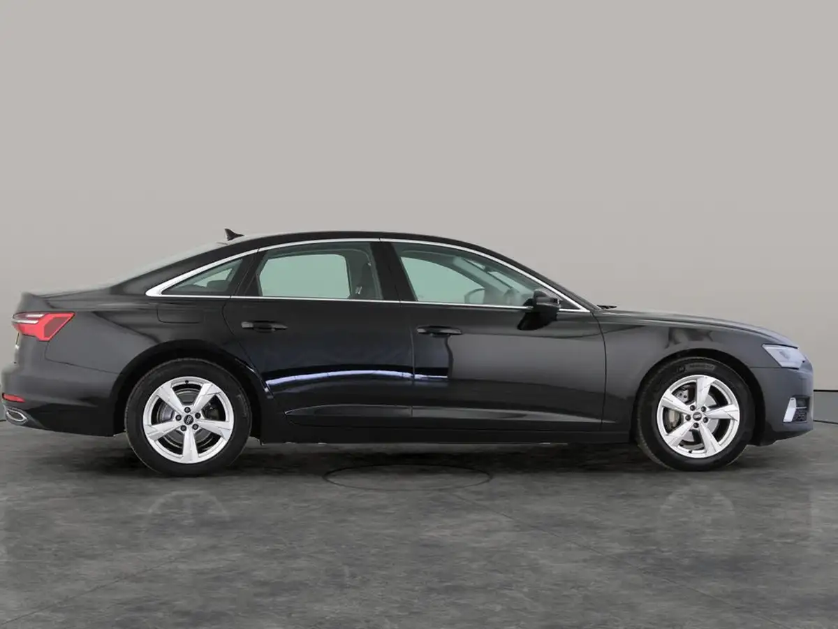 2022-audi-a6-saloon-20-40-tfsi-sport-big-5