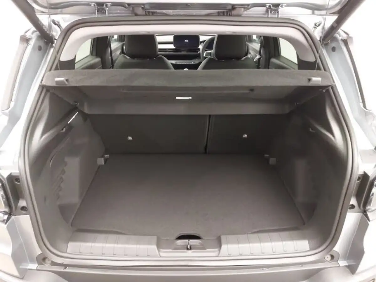2025-jeep-avenger-12-gse-summit-big-7