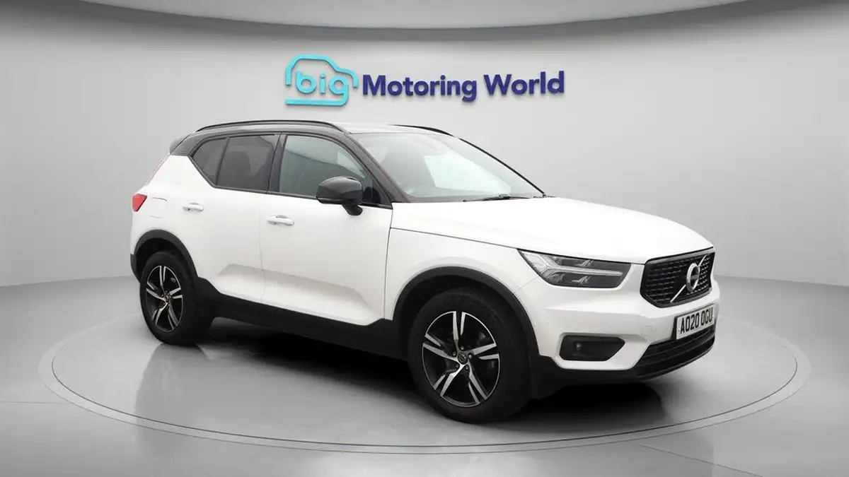 2020-volvo-xc40-20-t4-r-design-awd-big-1