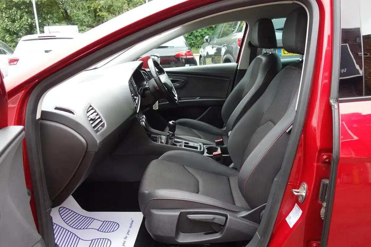 2019-seat-leon-15-tsi-evo-fr-130ps-estate-big-13