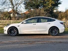 2021-tesla-model-3-e-performance-4x4-small-3
