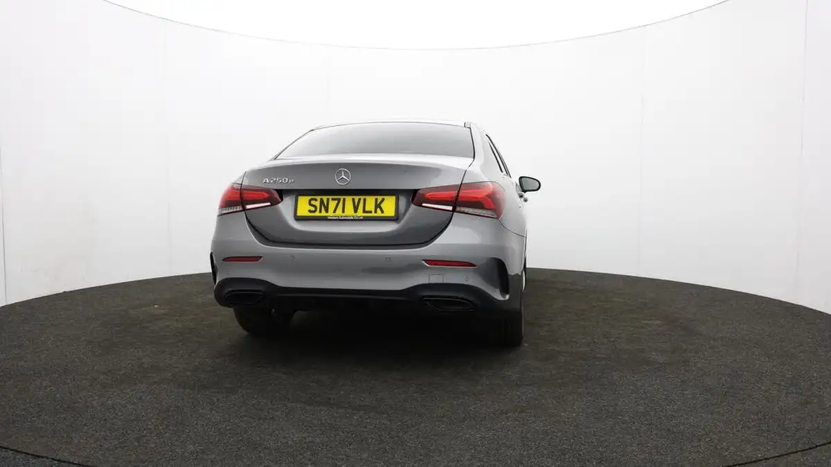 2021-mercedes-benz-a-class-20-a250-amg-line-executive-edition-saloon-4d-big-78