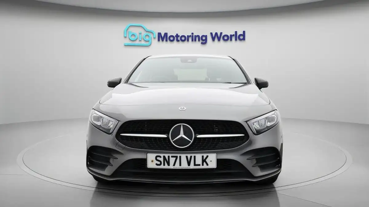 2021-mercedes-benz-a-class-20-a250-amg-line-executive-edition-saloon-4d-big-2