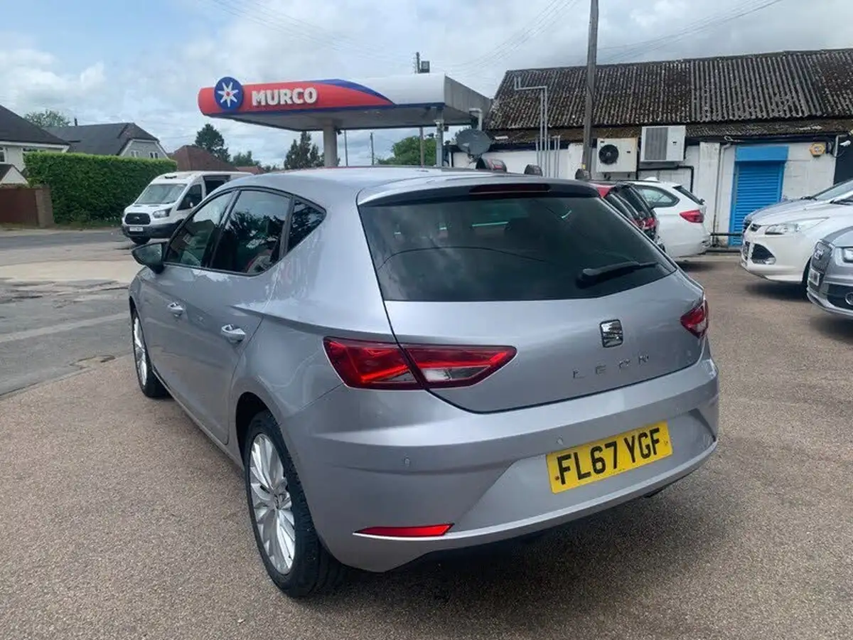 2017-seat-leon-12-tsi-se-dynamic-technology-hatchback-big-5
