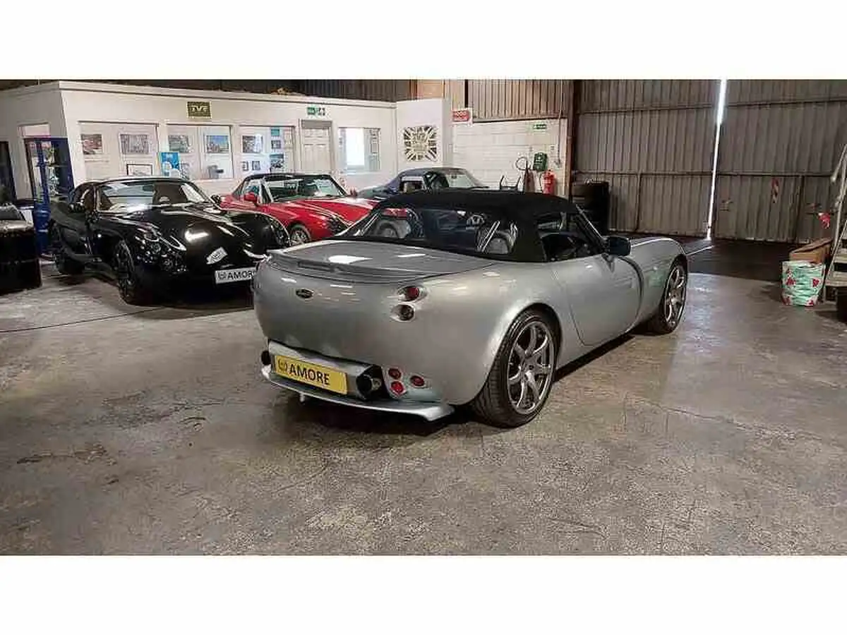 2002-tvr-tamora-36-big-12