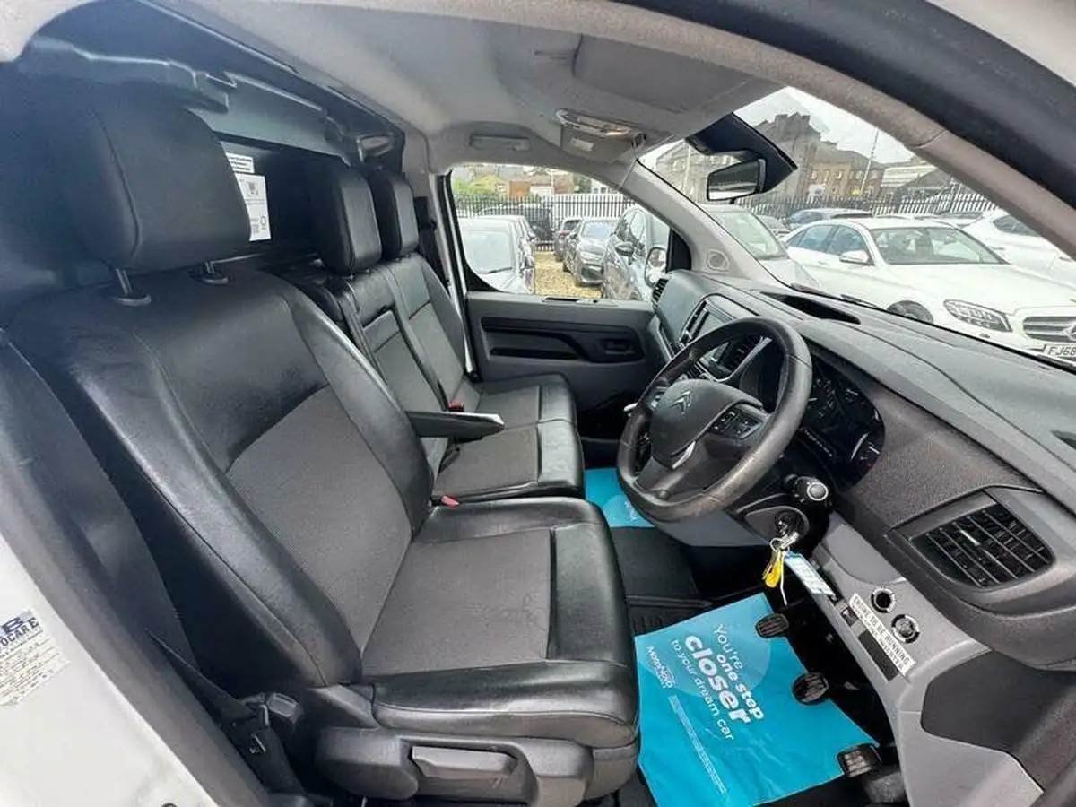 2019-citroen-dispatch-20bluehdi-enterprise-m-1400-120pseu6d-ss-panel-big-13
