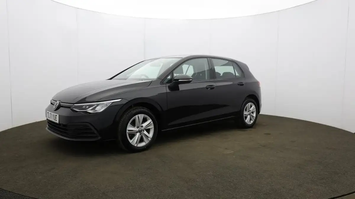 2021-volkswagen-golf-15-tsi-life-130ps-hatchback-big-36