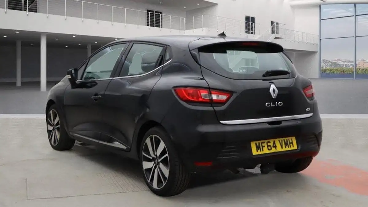 2014-renault-clio-15dci-dynamique-s-medianavss-big-8