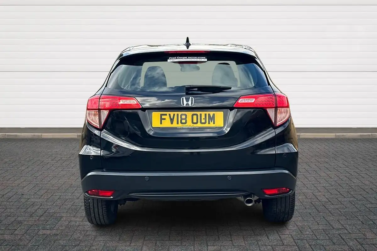 2018-honda-hr-v-16-i-dtec-se-navi-big-11