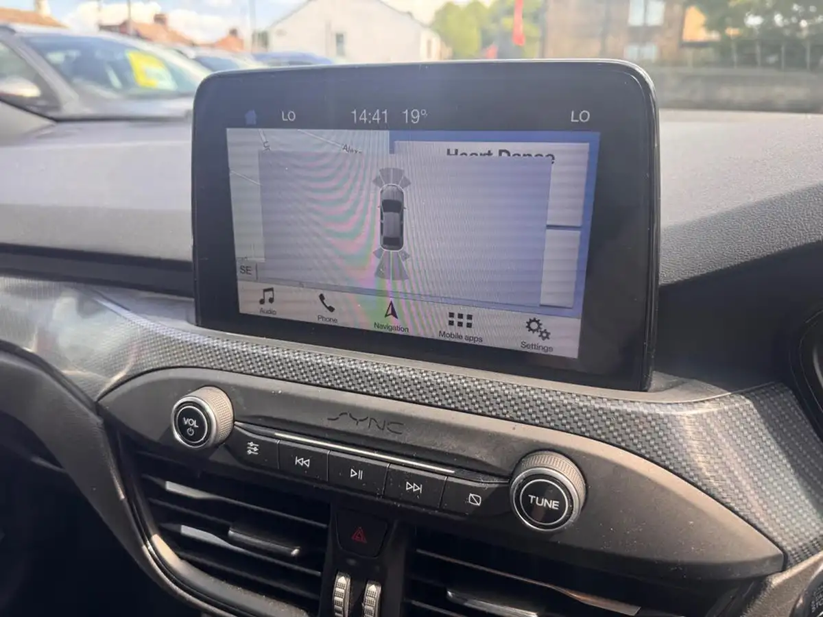 2019-ford-focus-10t-st-line-x-ss-hatchback-big-26