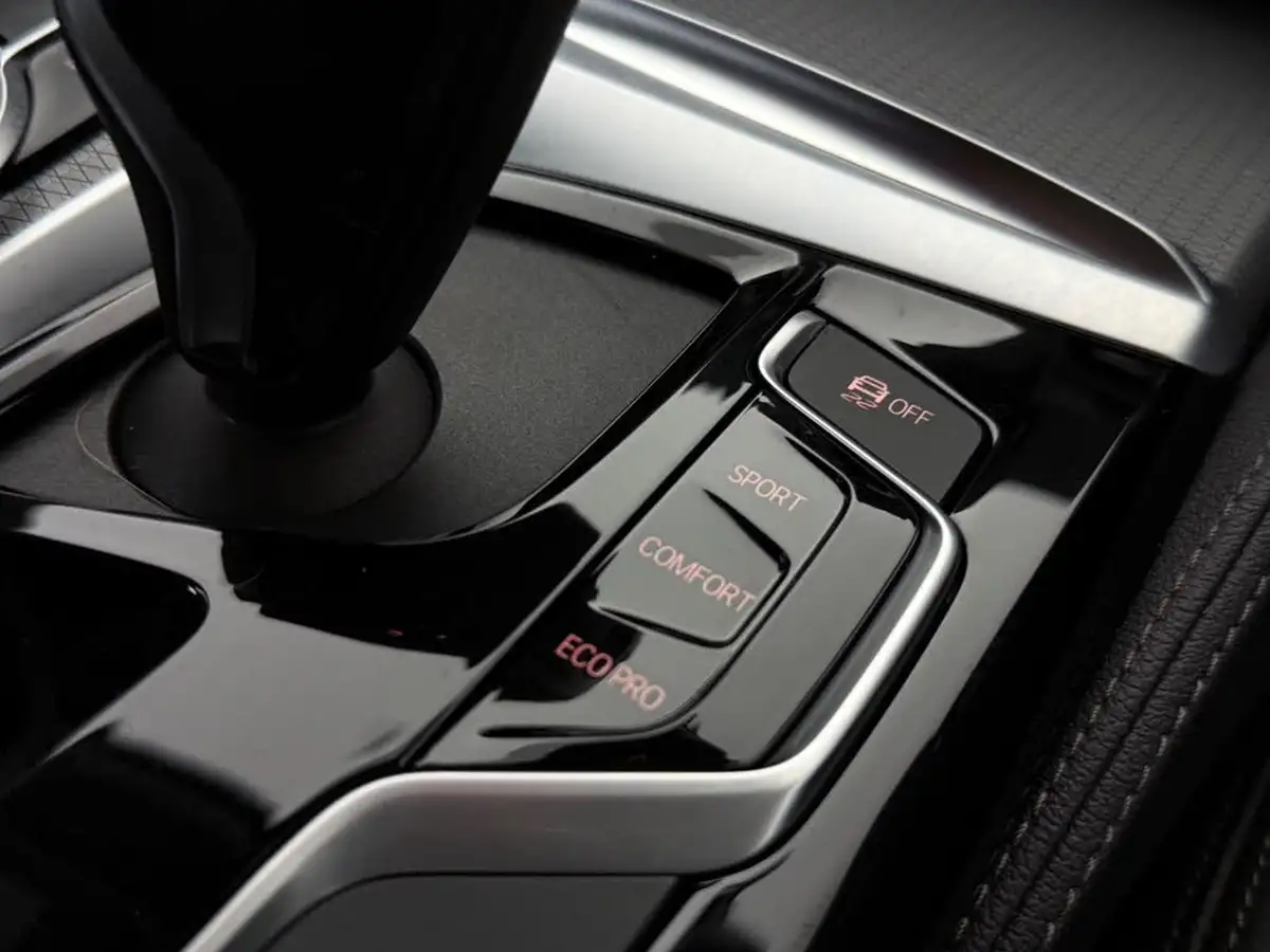 2019-bmw-5-series-20td-520d-m-sport-188bhp-plus-pack-touring-5d-big-38