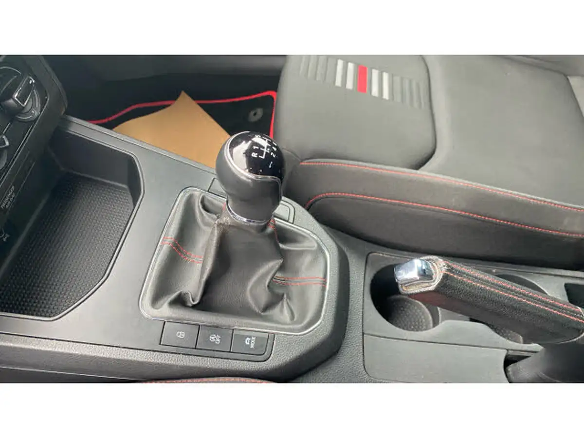 2018-seat-ibiza-10-tsi-fr-115ps-big-12