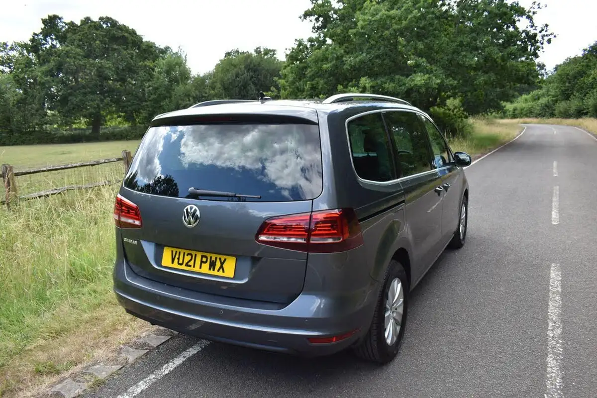 2021-volkswagen-sharan-14-tsi-se-nav-dsg-big-6