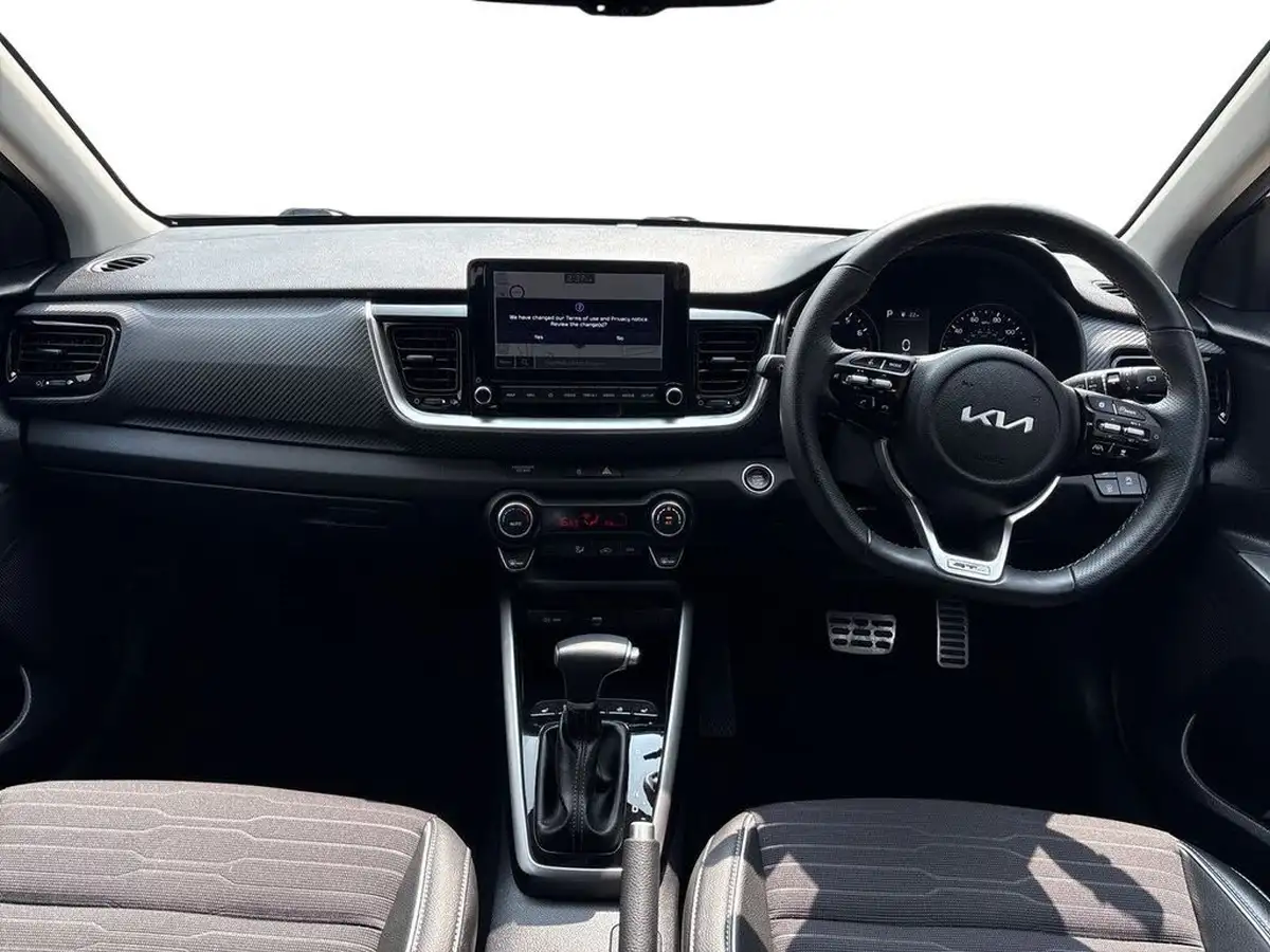 2024-kia-stonic-10-t-gdi-gt-line-s-98bhp-dct-big-6
