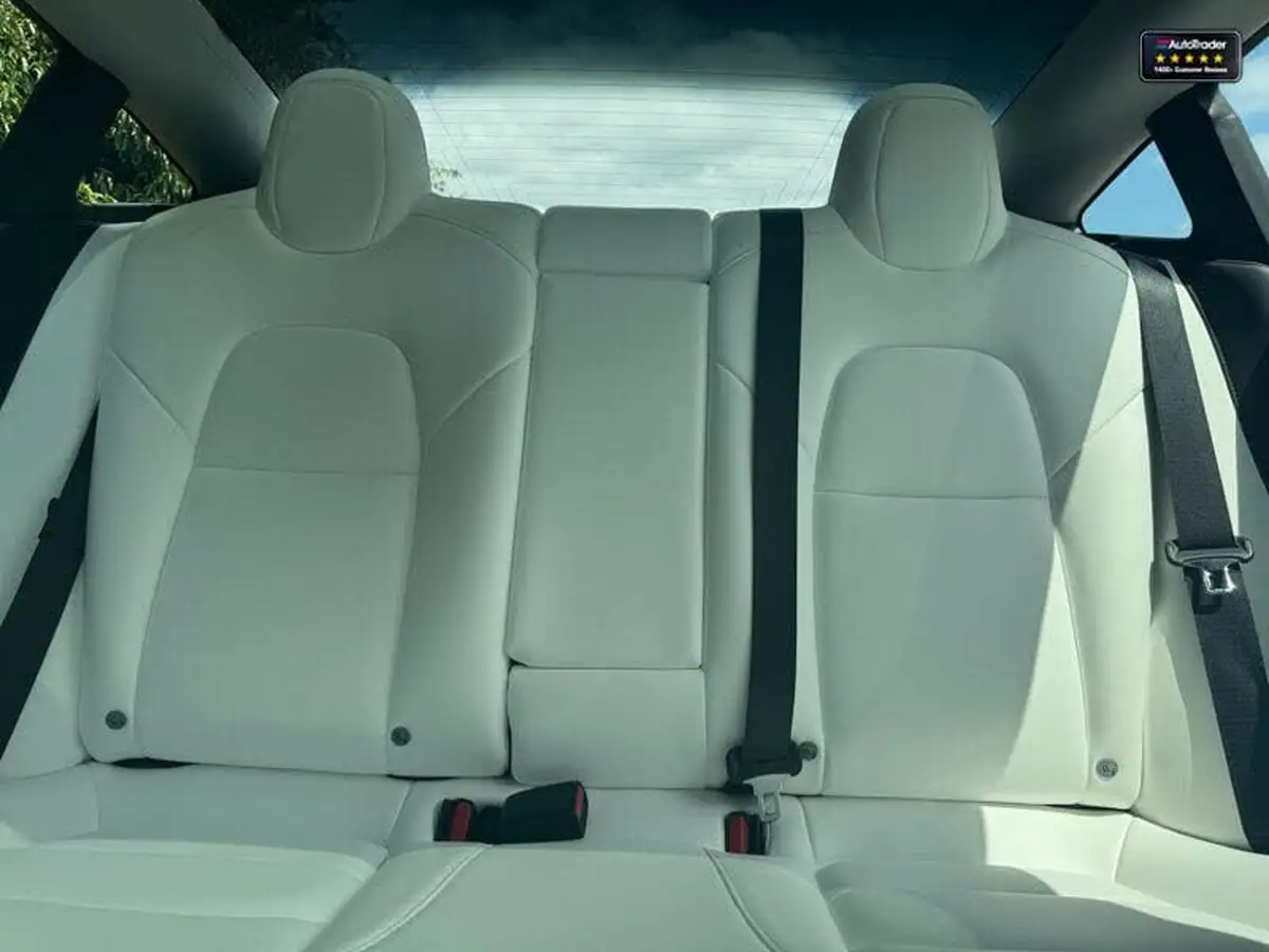 2020-tesla-model-3-e-performance-big-8