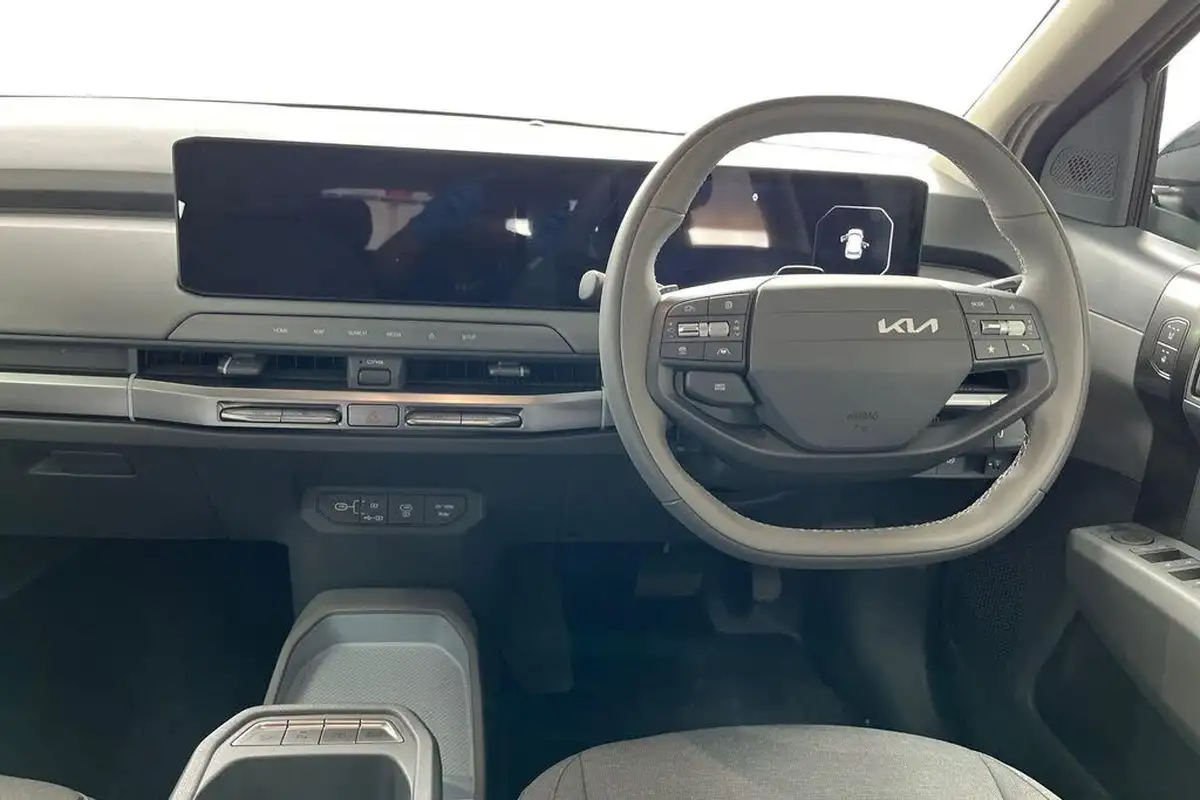 2025-kia-ev3-e-air-814kwh-big-10