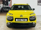 2016-citroen-c4-cactus-16bluehdi-flair-ss-etg6-small-1