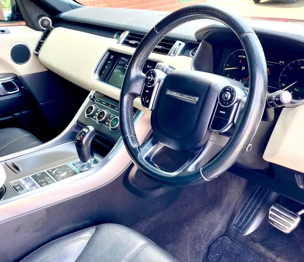 2014-land-rover-range-rover-sport-30-sd-v6-hse-dynamic-big-13