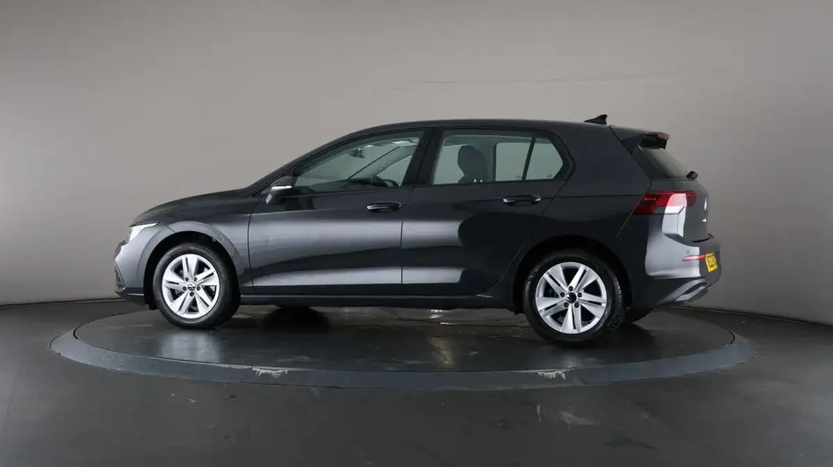 2022-volkswagen-golf-15-tsi-life-150ps-hatchback-big-76