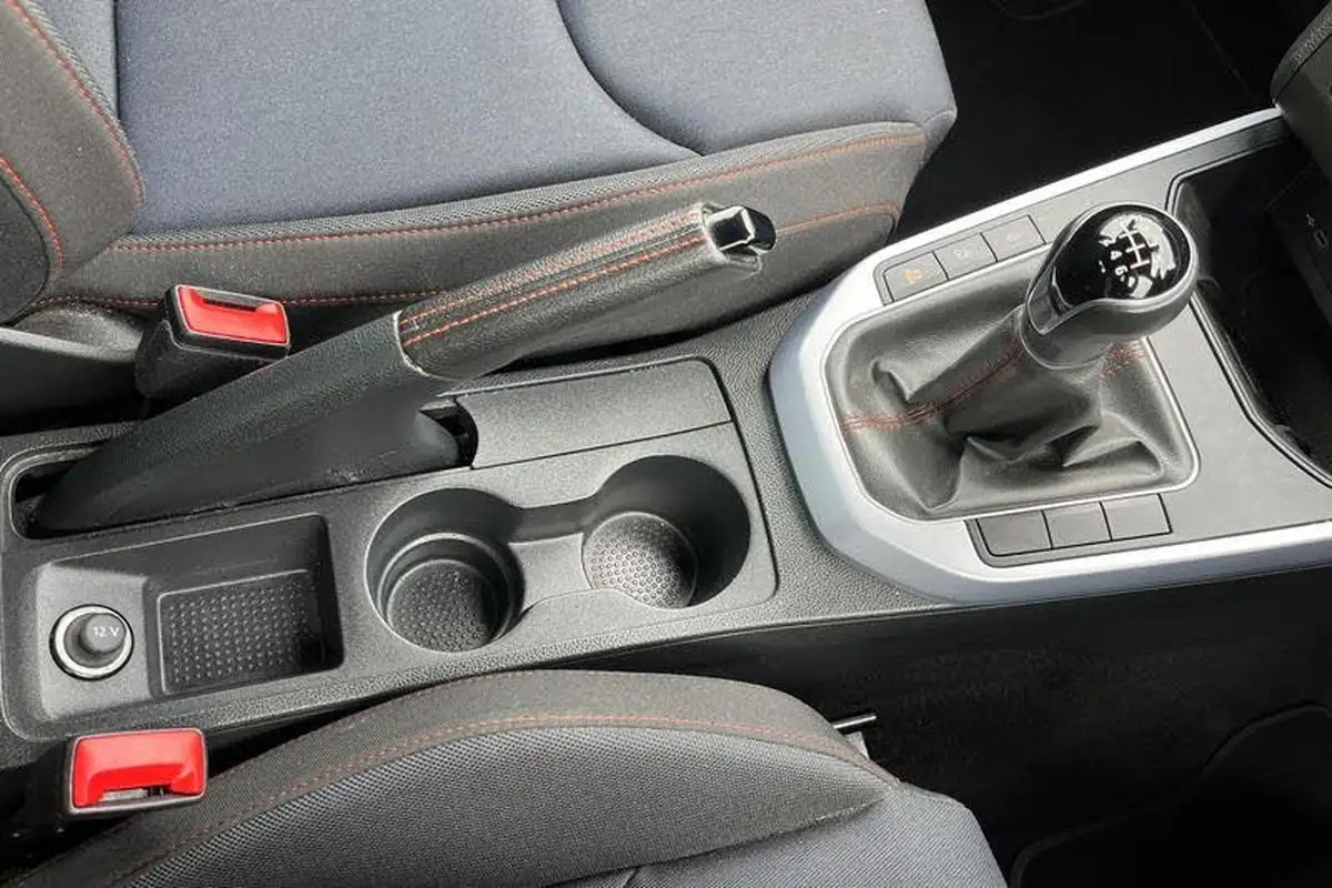 2021-seat-arona-10-tsi-fr-110ps-big-36