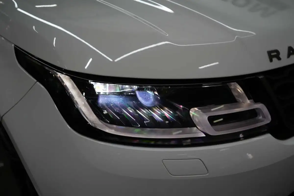 2018-land-rover-range-rover-sport-30-sd-v6-hse-dynamic-sdv6-big-8