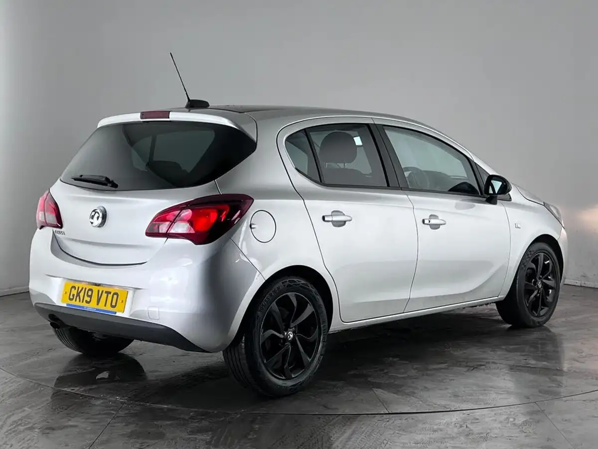 2019-vauxhall-corsa-14i-griffin-75ps-5d-big-3