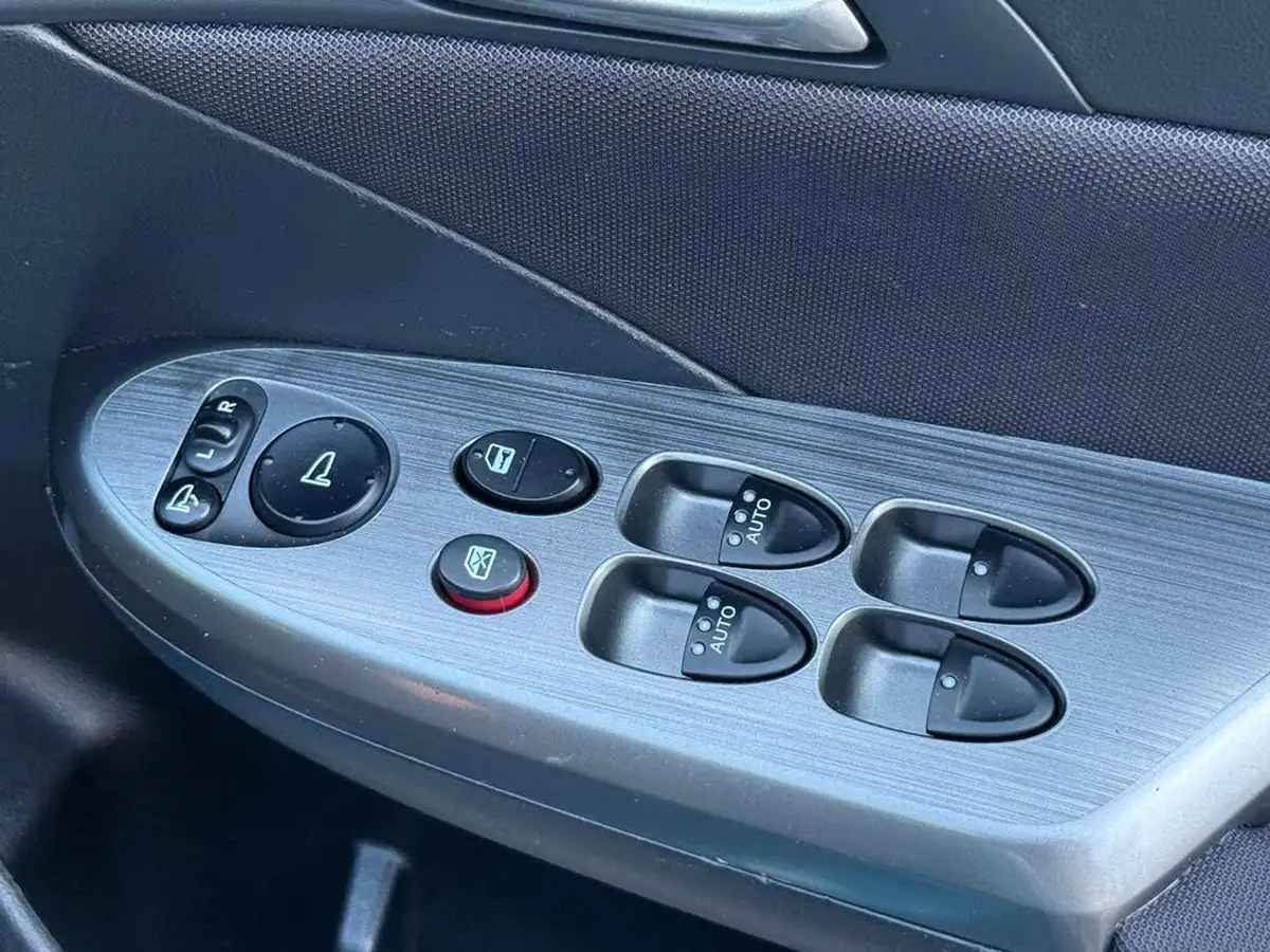2010-honda-civic-22td-es-22i-ctdi-big-34