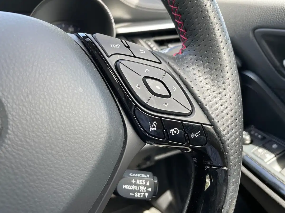 2022-toyota-c-hr-20-vvt-i-gr-sport-big-16
