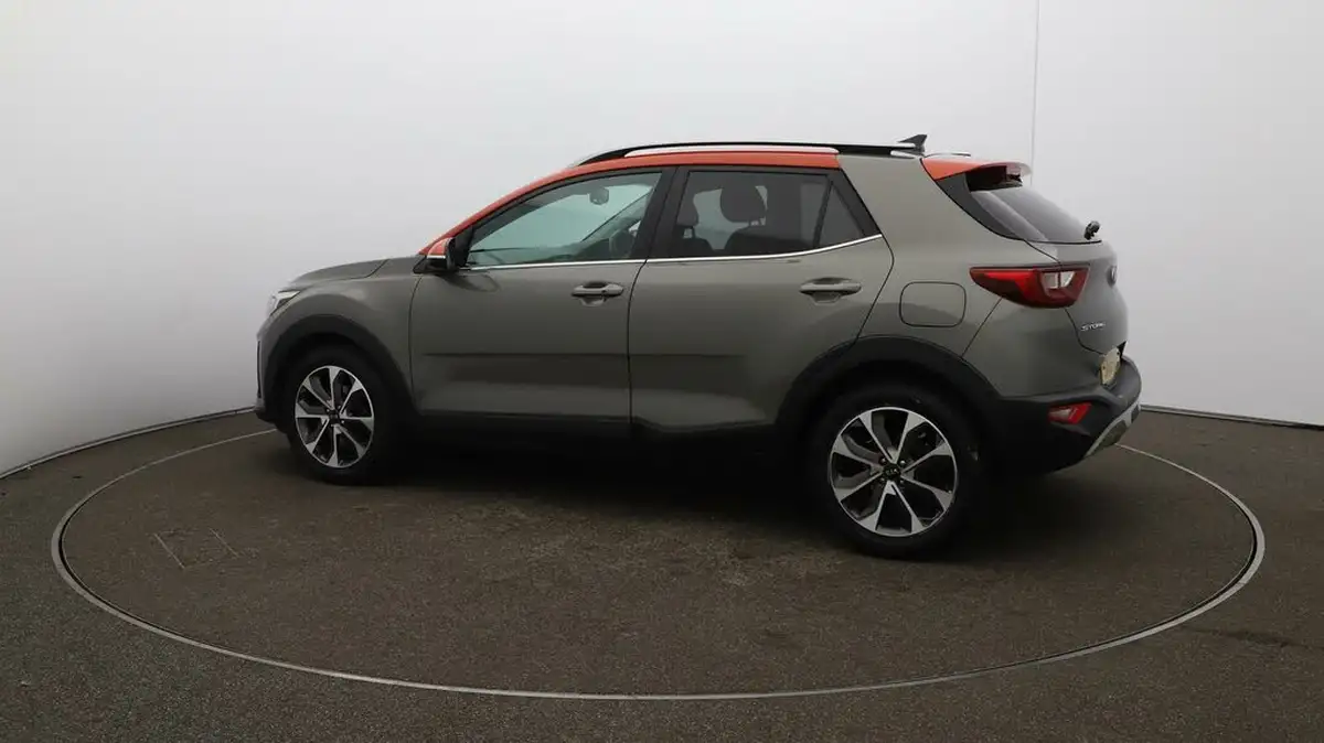 2018-kia-stonic-10-t-gdi-4-big-47