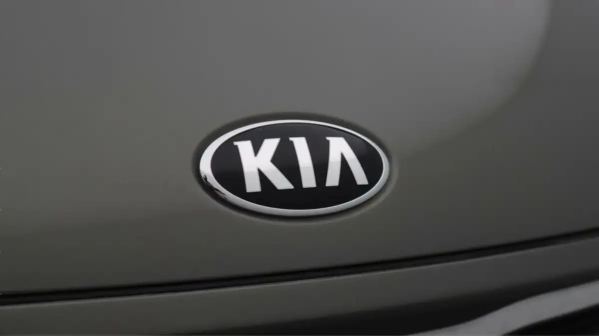 2018-kia-stonic-10-t-gdi-4-big-23