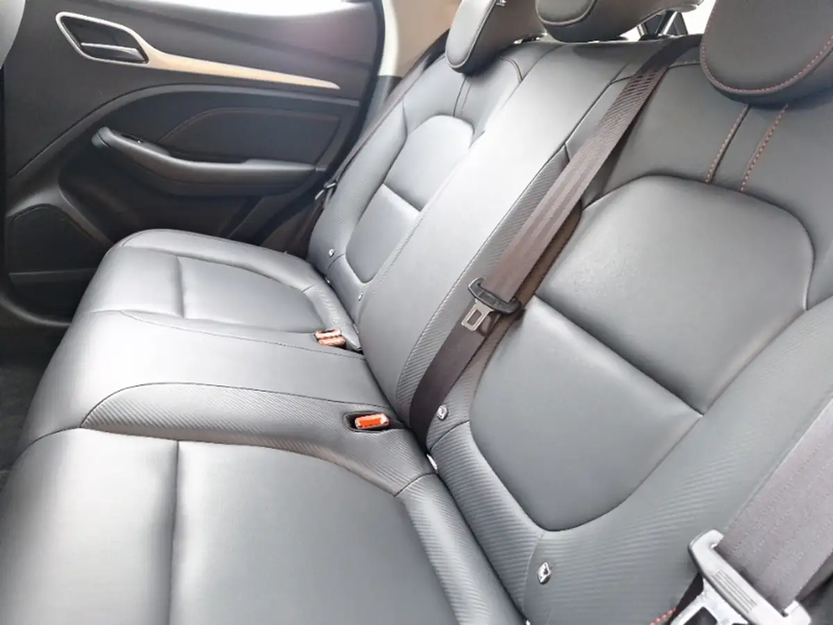2020-kia-sportage-16-gdi-platinum-edition-big-5