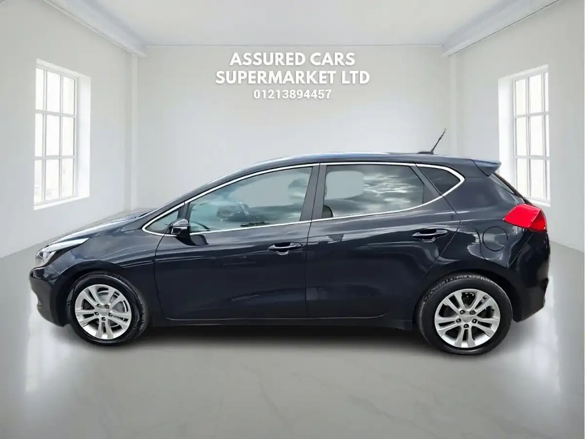 2014-kia-ceed-16crdi-3-isg-hatchback-big-7