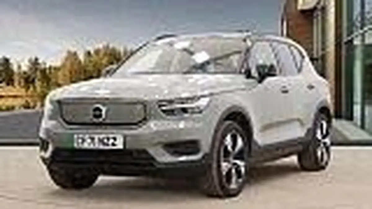 2022-volvo-xc40-e-twin-recharge-big-14